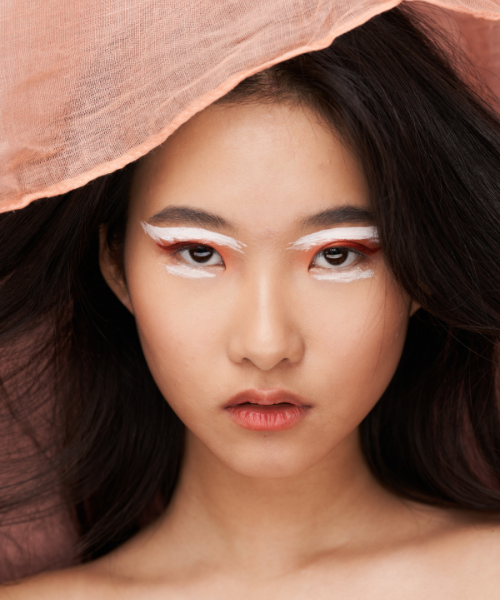 5 Popular Makeup Trends to Watch Out for in 2024
